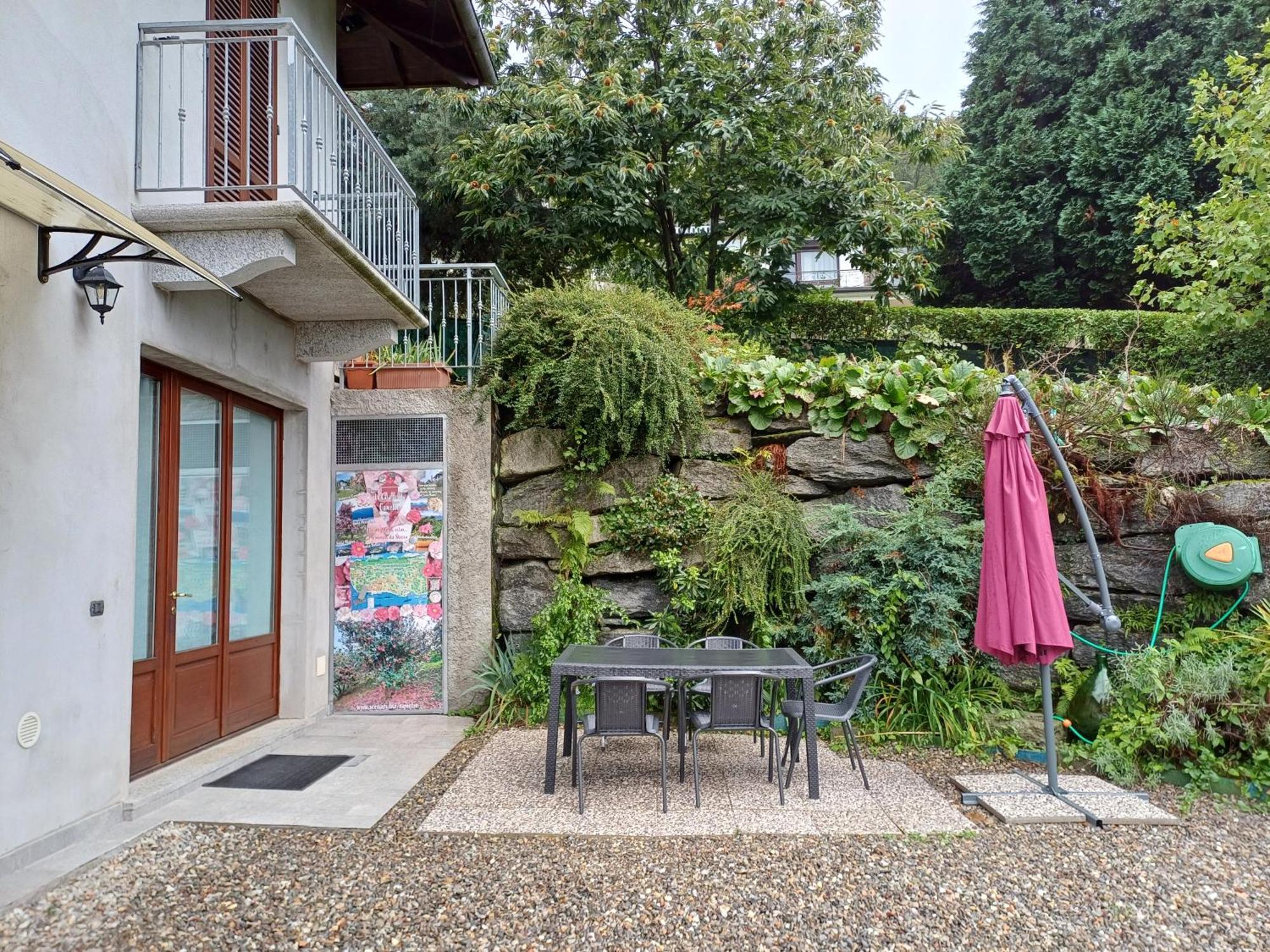 Villa La Casa Delle Camelie Stresa Exterior foto